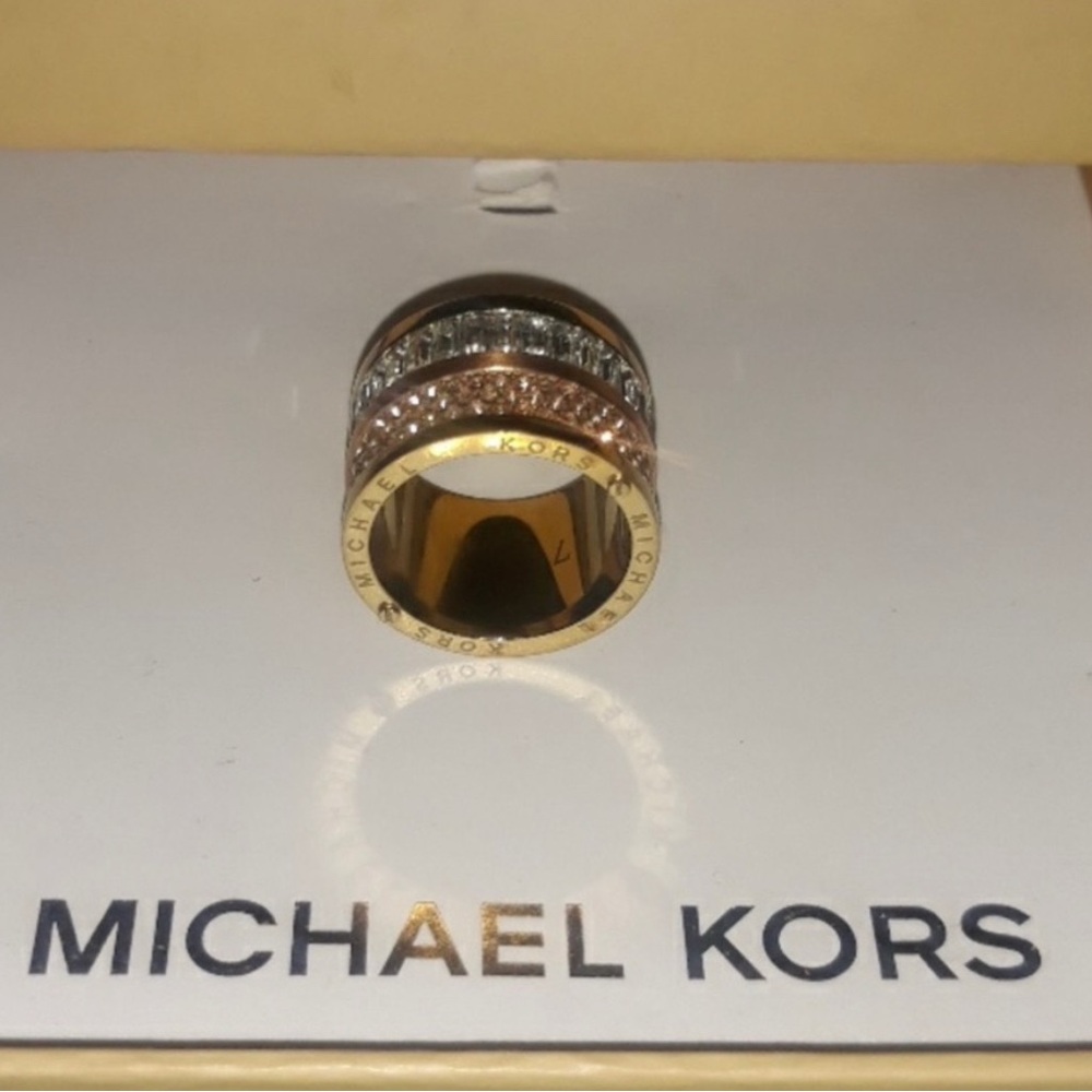 MICHAEL KORS Ring Gold and Silver SHINY!!!!